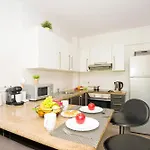 Apartment Lucile - Coralli Beachfront Paralimni