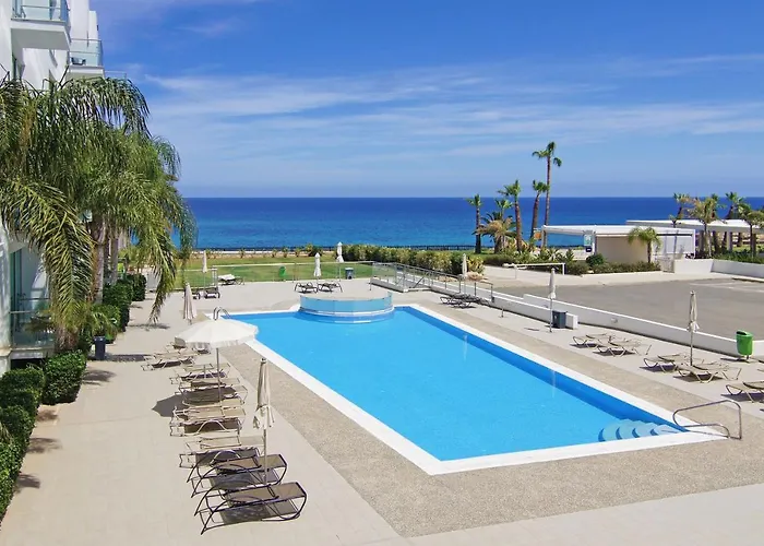 Апартаменты Lucile - Coralli Beachfront