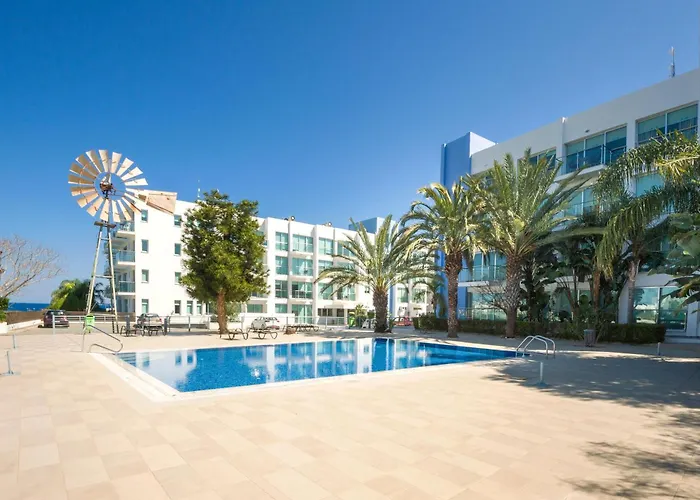 Lucile - Coralli Beachfront Апартаменты