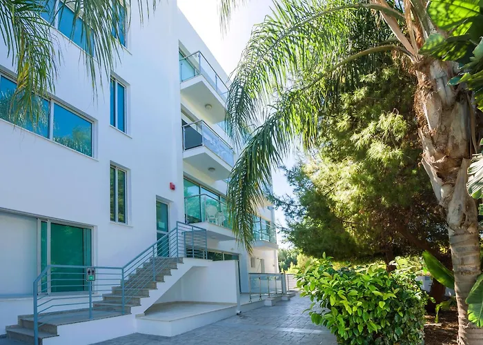 Апартаменты Lucile - Coralli Beachfront